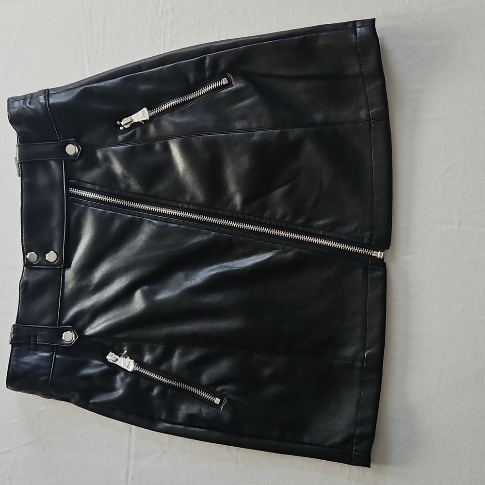 Industry Black Faux Leather Mini Skirt with Zipper Accents